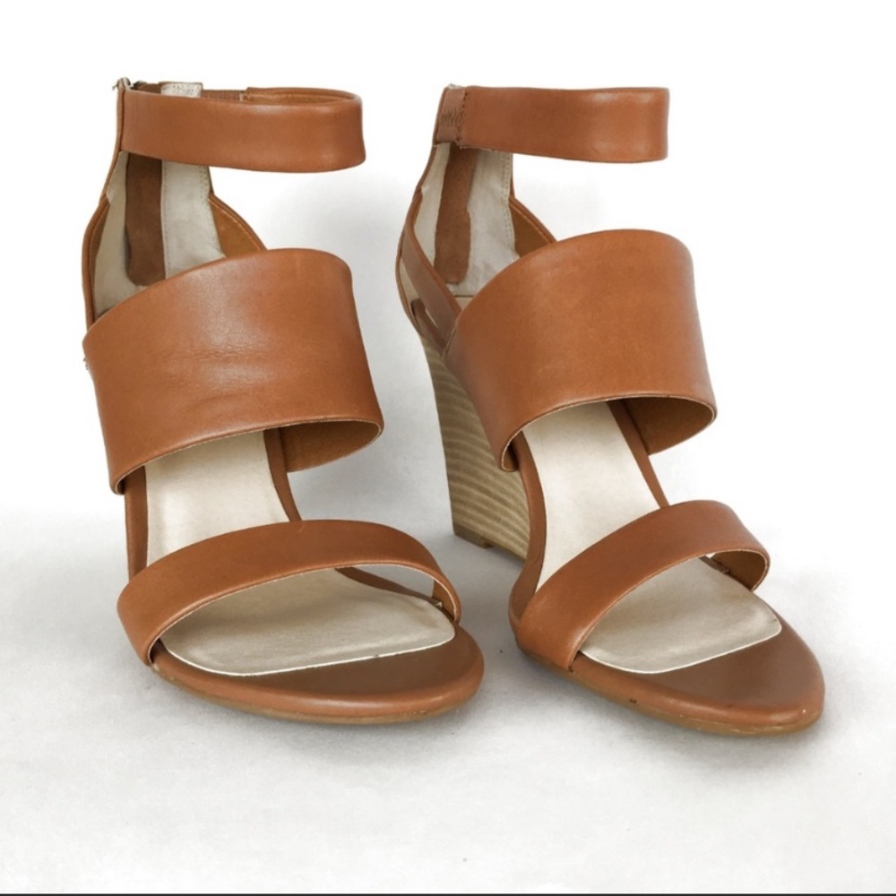 Seychelles Suave Leather Wedge Ankle Strap Sandals
